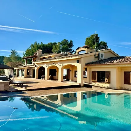 Villa The Village Cerdanyola del Valles